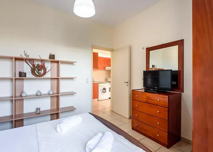 Golden Beach Hill Apartments