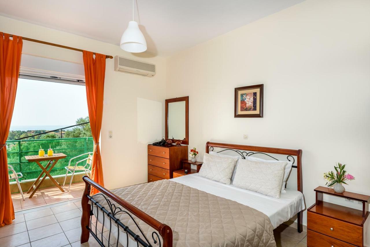 Golden Hill Apartament